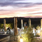 Die schönste Terrasse finden Sie in Moasca im Tra la Tera e il Cielo - auch kulinarische einen Ausflug wert.